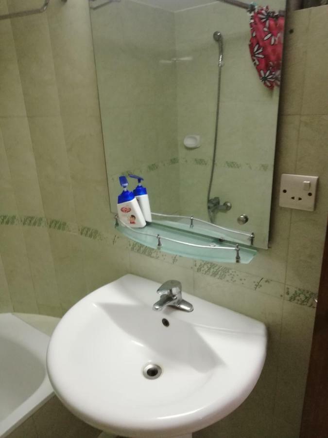 Ambrosia Guest House Дакка Экстерьер фото