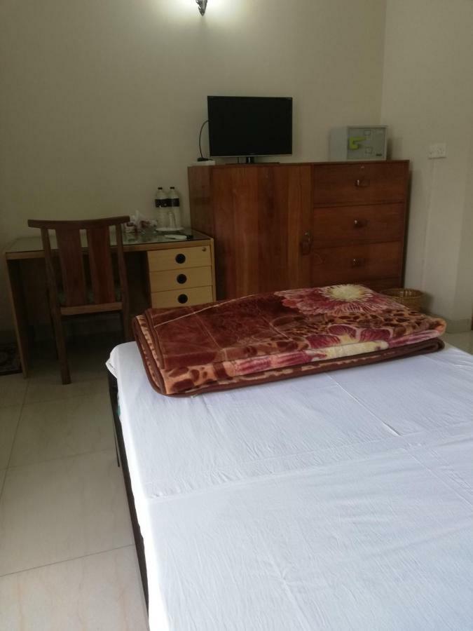 Ambrosia Guest House Дакка Экстерьер фото