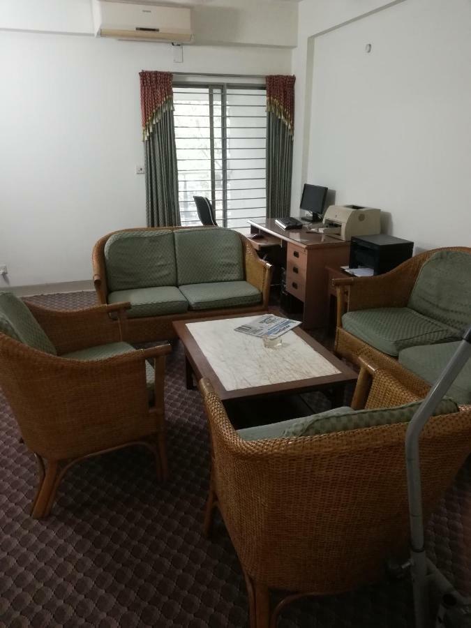 Ambrosia Guest House Дакка Экстерьер фото